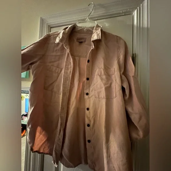 Blush pink Flowy jean top​ - Picture 6 of 7